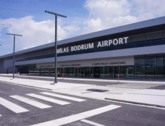 MİLAS-BODRUM HAVALİMANINDA YOLCU SAYISI YARI YARIYA DÜŞTÜ…